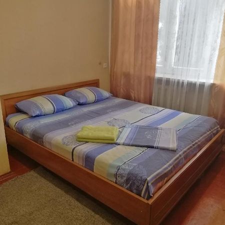 Квартира Возле Индустриального Моста, Нау كييف المظهر الخارجي الصورة
